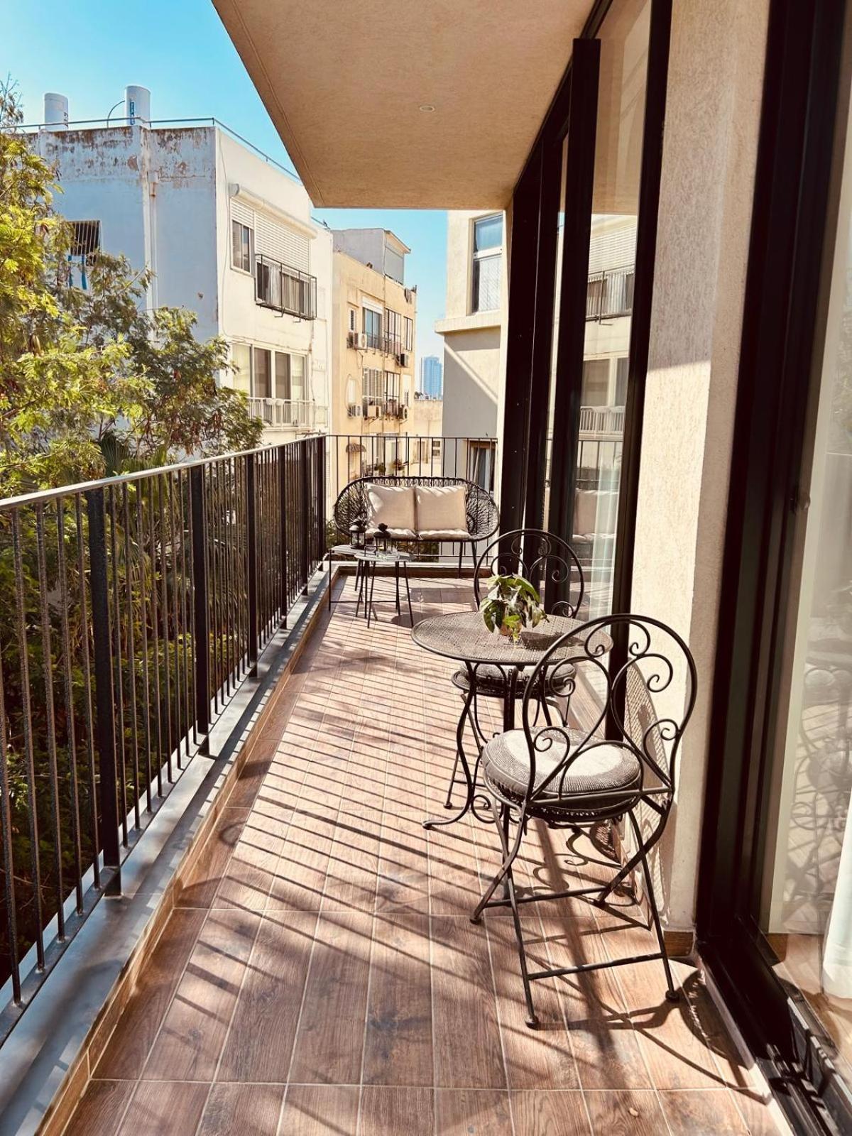 Tel-Aviv Center, Near The Beach, Terrace, 2 People Exteriör bild